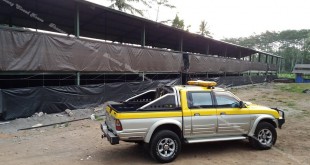 The Best Broiler Open House 3 Lantai Konstruksi Baja